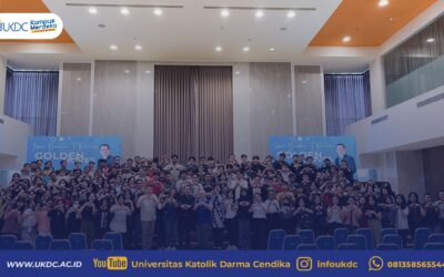 Fakultas Ekonomi UKDC Perkuat Kolaborasi dengan Rotary Surabaya Persada dalam Kuliah Tamu “Golden Moves”