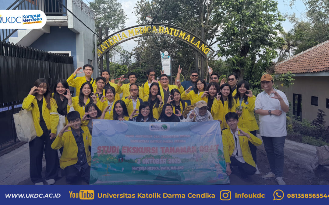 Belajar dari Alam: Mahasiswa Akupuntur UKDC Eksplorasi Tanaman Obat Indonesia