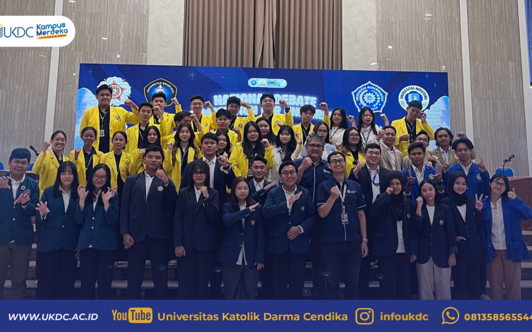 DECOFU 2025: Wadah Mahasiswa Berpikir Kritis dan Beradu Argumentasi Ilmiah di Tingkat Nasional